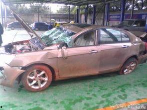 国产汽车事故维修视频,揭秘事故车修复过程与安全关注