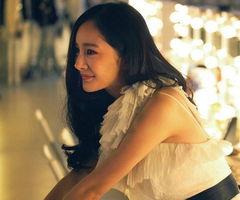 最新国产女明星不卡视频,精彩片段抢先看，不容错过！