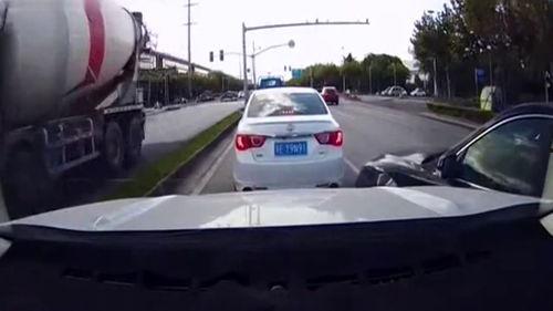 国产螃蟹走车视频大全