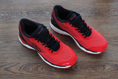 女士国产跑步鞋测评视频,女士专属款，舒适与性能的完美结合