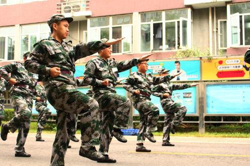 日本军训国产配音视频,还原日军训练真实场景