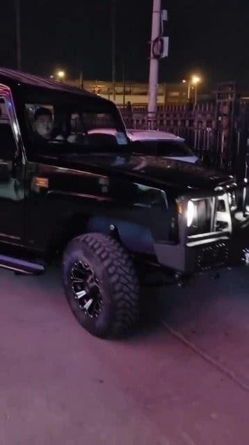 国产越野车街拍视频在线,硬核实力与时尚潮流的完美融合  第3张